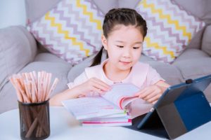 郑梦瑶【高三选修模块专项】机械振动机械波光学专题课